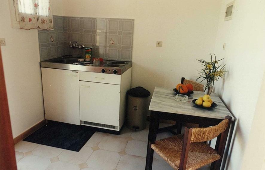 Studio Savvas Apartment Melikia Luaran gambar